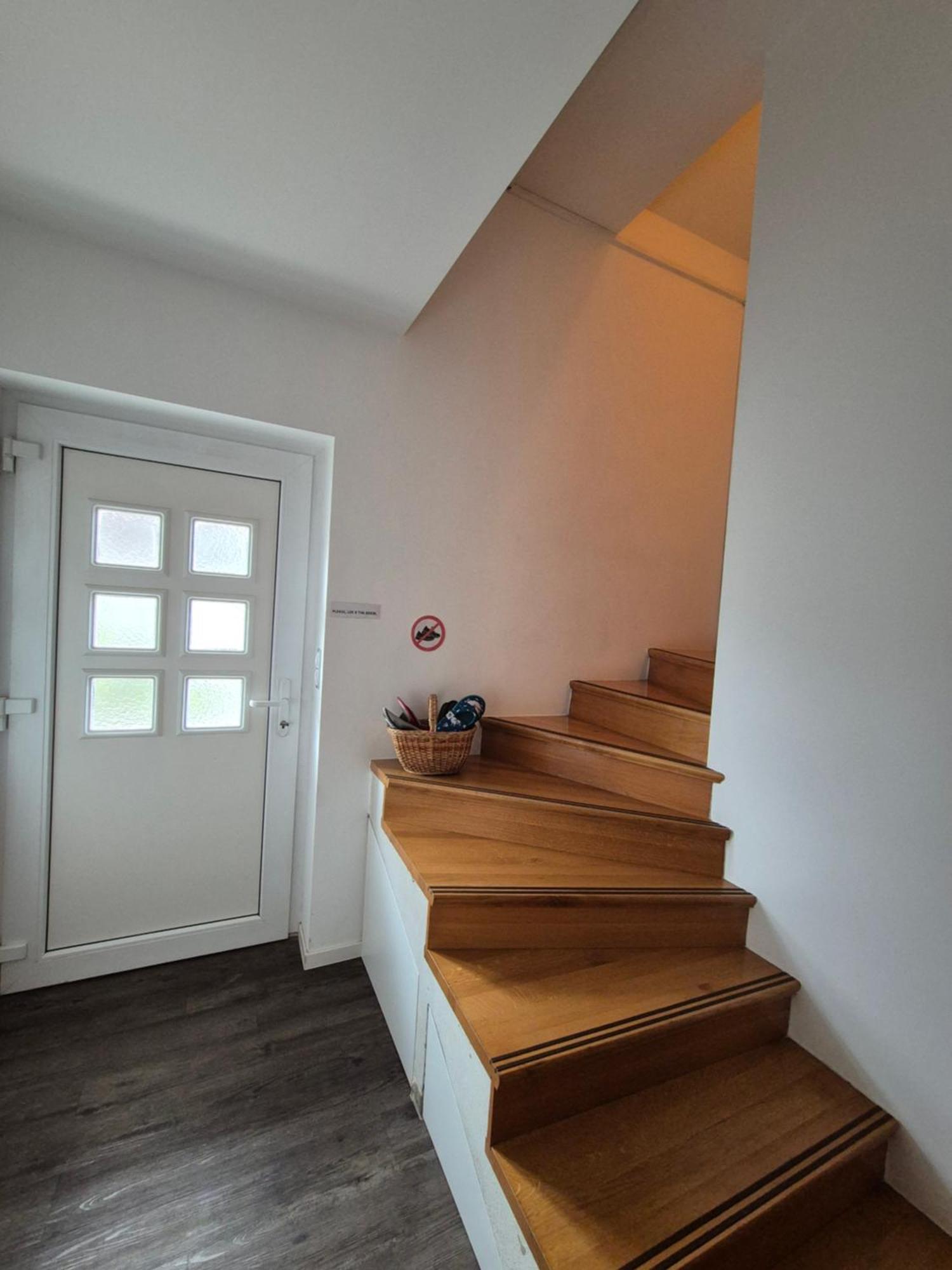 Oddih V Mirnem In Zelenem Okolju Apartment Skofljica Exterior photo